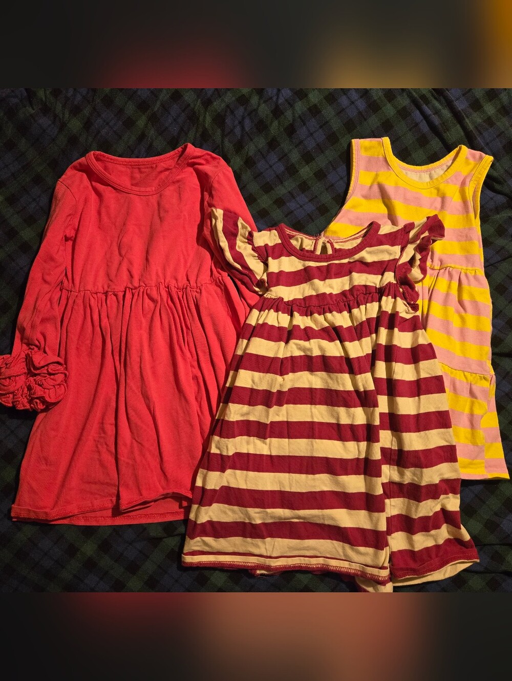 Bundle Of Ruffles - Picture 2 of 4